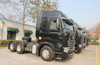 Czarny Sinotruk Howo Traktor 6x4 Ciężarówki do normalnych / trudnych dróg ZZ4257V3247N1B