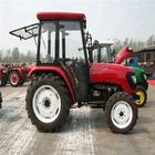 Red Agriculture Farm Machinery Małe ciągniki rolnicze 2000kg Masa konstrukcji