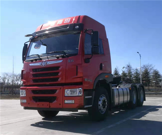 Ciężarówka ciągnikowa FAW J5M 6x4 do ciężkich pojazdów ciężarowych 400 KM LHD RHD Prime Mover
