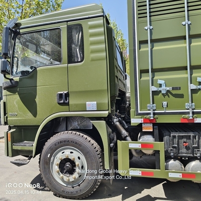China Sinotruk HOWO 4X2 6X4 Ciężki wózek do przewozów zamrażalnik chłodzący