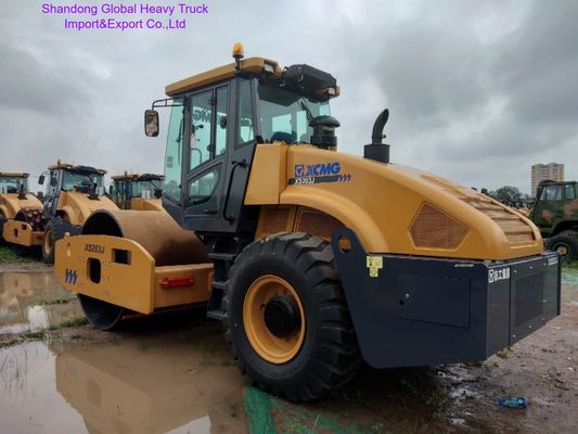 XCMG XS203J 20-tonowy single drum vibratory road roller z silnikiem o mocy 132 kW do kompaktowania ciężkich urządzeń