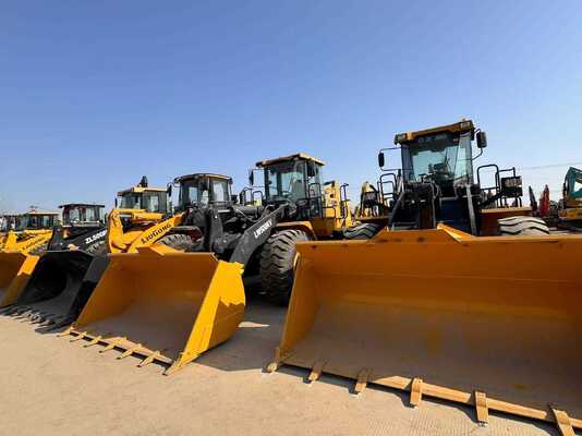 Ładowarka kołowa XCMG ZL50GN 5 Ton z łyżką do skał 3,0 m3 i mocą znamionową 162 kW do budownictwa