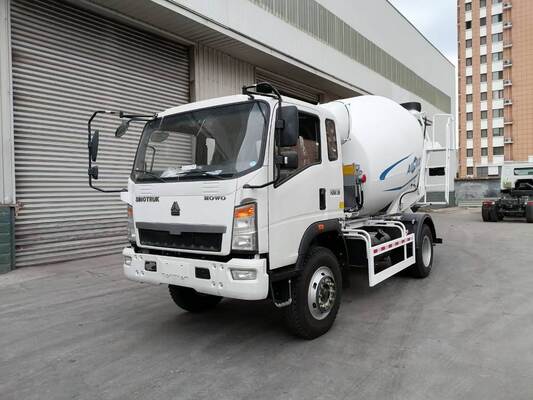 Wykorzystane HOWO Sinotruk 4x2 Beton Mixer Truck z 6m3 bębna dla budownictwa miejskiego