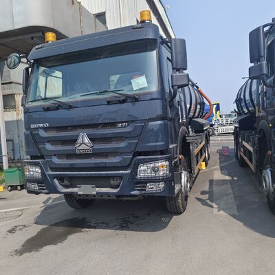 HOWO 15CBM Wysysacz ścieków próżniowych z napędem 6×4 i silnikiem o mocy 266 KM do czyszczenia odpadów komunalnych i przemysłowych