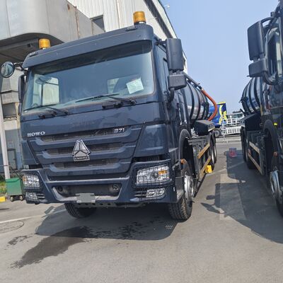 Wózek do odsysania ścieków HOWO 15CBM z napędem 6×4 i hydraulicznym opróżnianiem do czyszczenia szamba