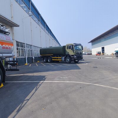 HOWO TX 6×4 Cisterna wodna z ładunkiem 20T do tłumienia pyłu drogowego i czyszczenia komunalnego