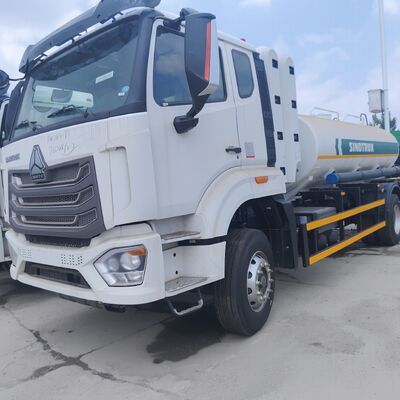 HOWO NX 6×4 CNG Tank Tank Truck z silnikiem o mocy 400 KM i pojemnością 25 000 l do dystrybucji paliwa