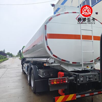 HOWO NX 8x4 30000L Samochód z czołgami paliwowymi ciężarówka z napędem napędowym na silnik napędowy dla rynku Mozambiku