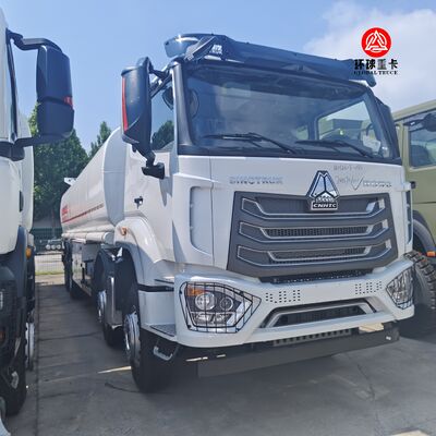 Ciężarówka cysterna na paliwo HOWO NX 8x4 30000L, ciężka cysterna dieslowa do transportu paliwa w Kenii