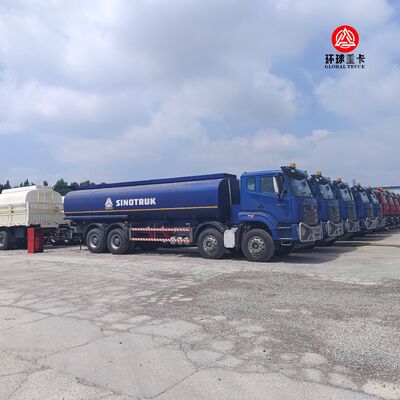 Ciężarówka cysterna na paliwo HOWO NX 8x4 30000L, ciężka cysterna dieslowska na rynek Tanzanii