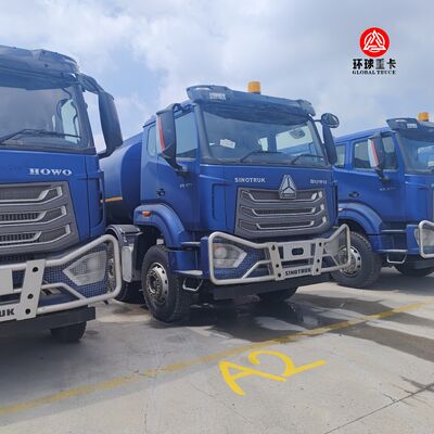 Ciężarówka cysterna na paliwo HOWO NX 8x4 30000L, ciężka cysterna dieslowska na rynek Tanzanii