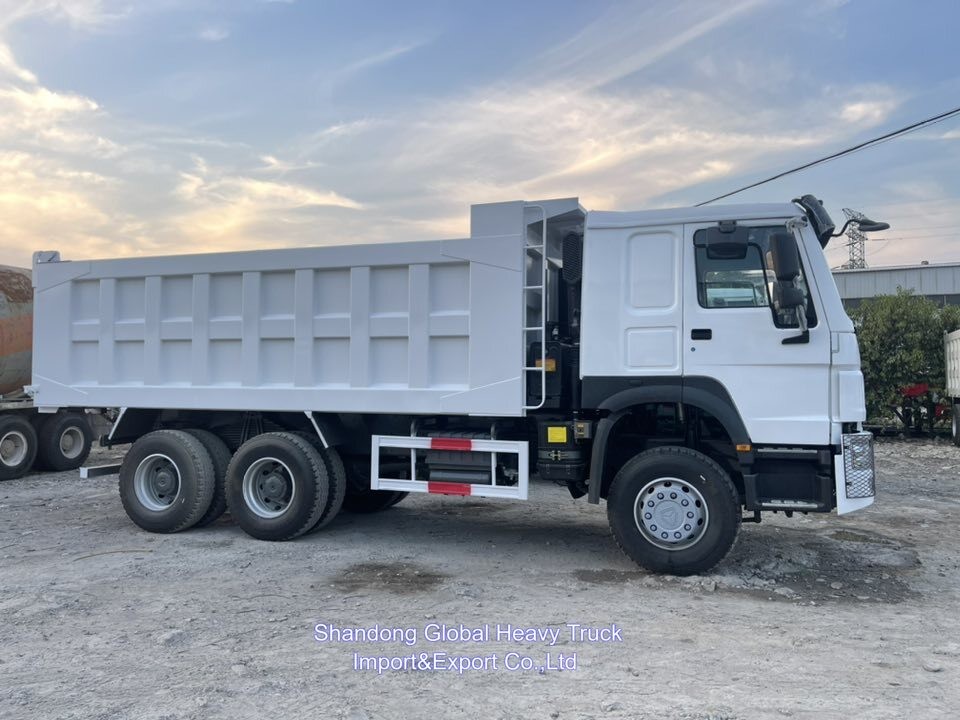Sinotruk 10 Kołowiec HOWO A7 T7 V7 Euro 4 Pojemnik z odpadami Ethiopia Truck
