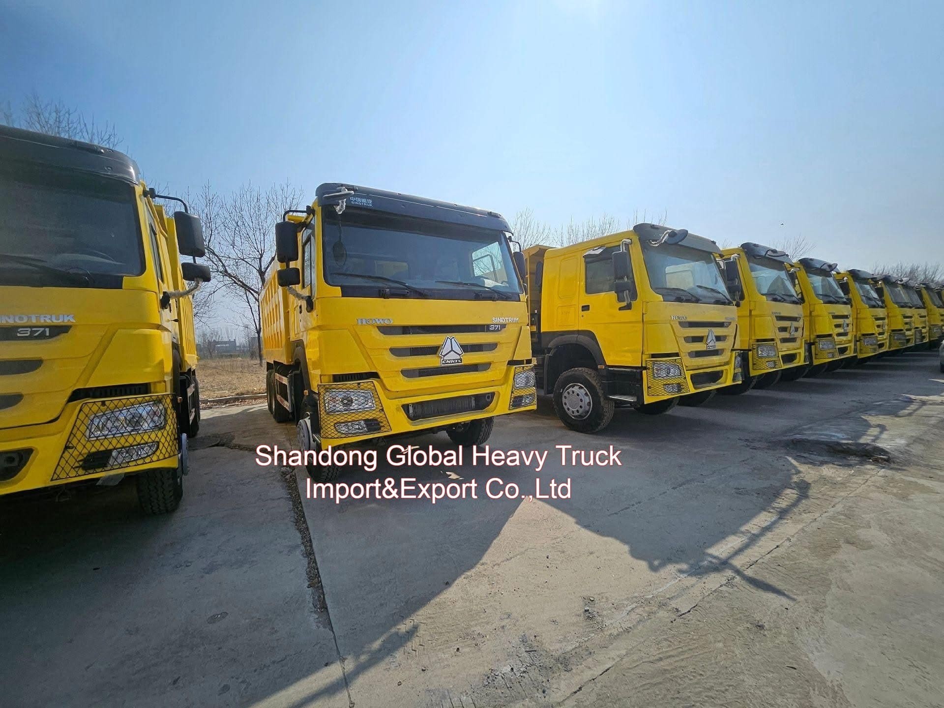 Nowy Sinotruk HOWO 30 Ton Heavy Duty Sino Cargo 20cbm 6X4 371HP 380HP 400HP Off Road Dumpper / Tipper Dump Trucks Do Transportu