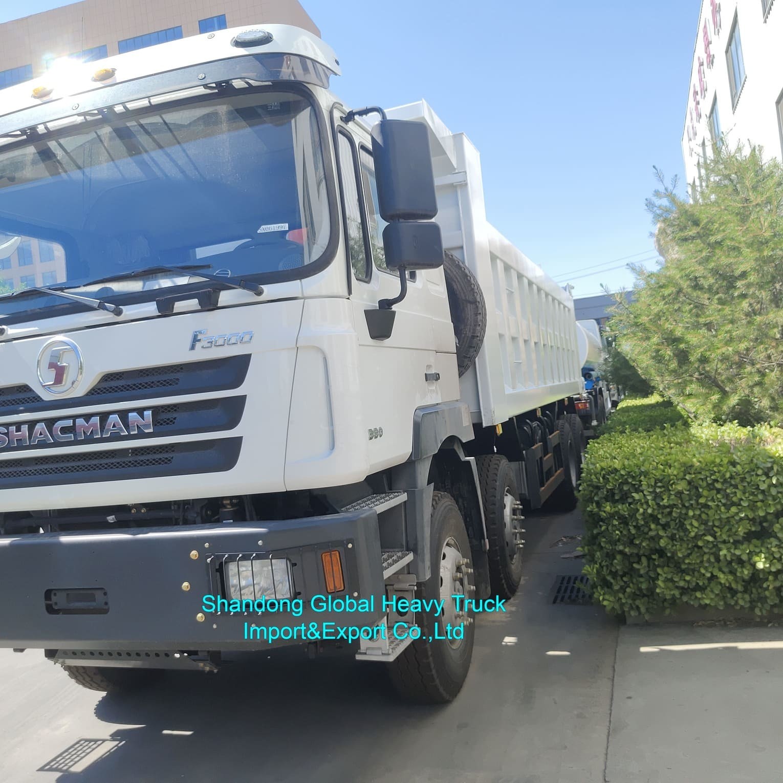 W dobrym stanie 8*4 10 Koła 380KM ręczny Diesel Tipper Mining Truck Euro3 Shacman F3000 Dump truck