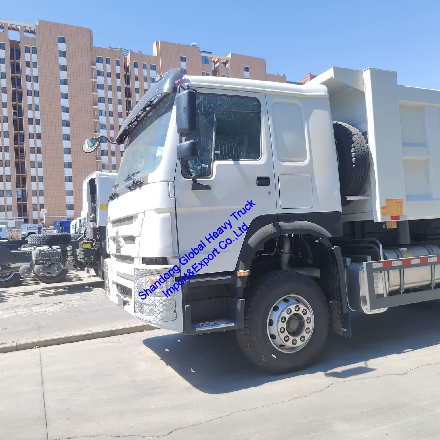HOWO Ciężarówka Nowa i używana Sino / Sinotruk 6X4 290-400HP