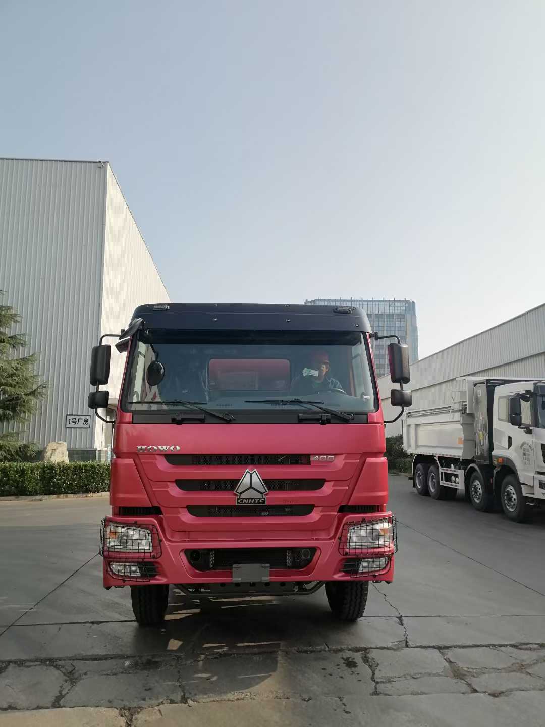 HOWO 6×4 Concrete Mixer Truck with 12m3 Capacity and 371HP Engine for Heavy-Duty Construction