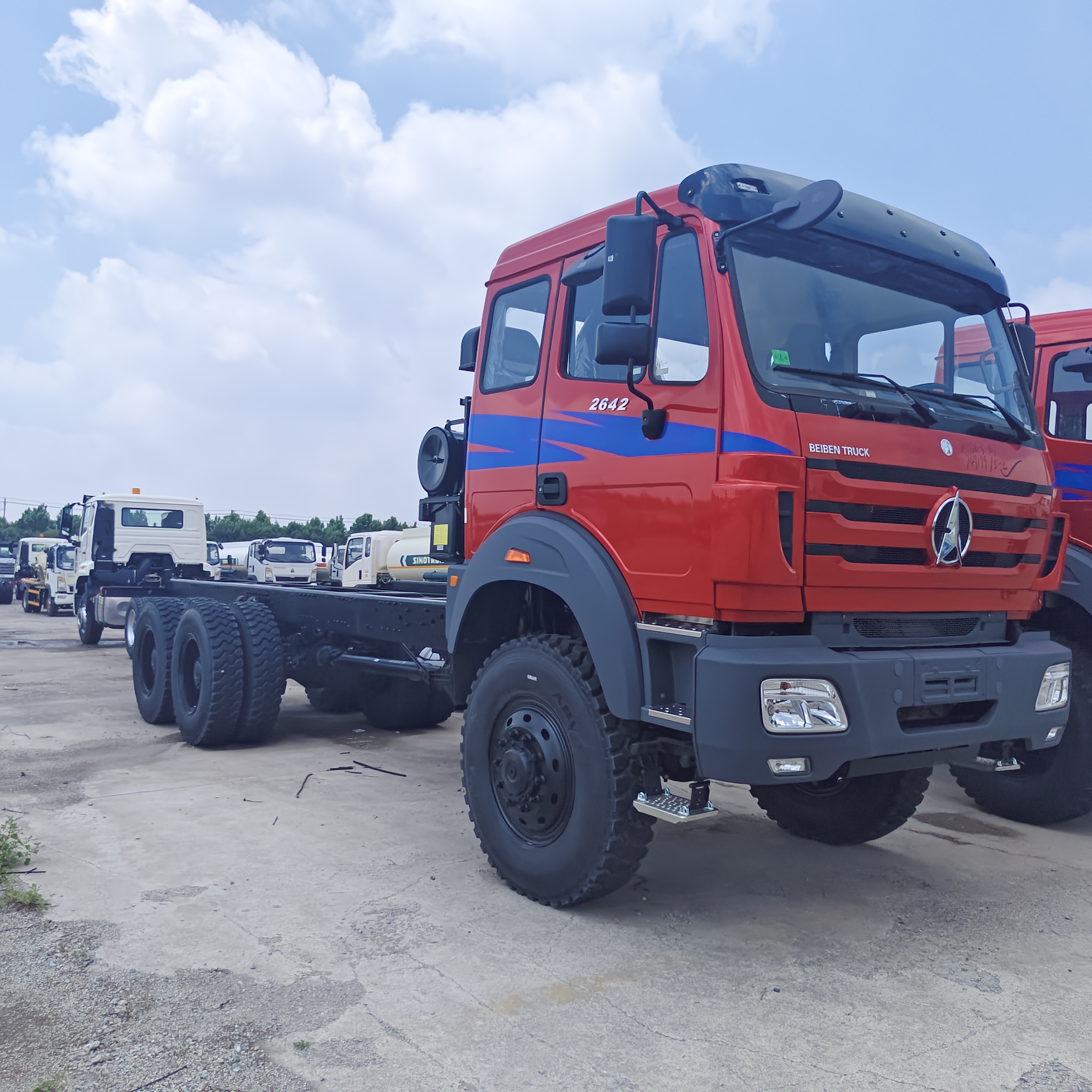 BEIBEN 2638 6×4 Mining Dump Truck z silnikiem WEICHAI o mocy 380 KM i ładunkiem 25-35 ton do transportu ciężkiego