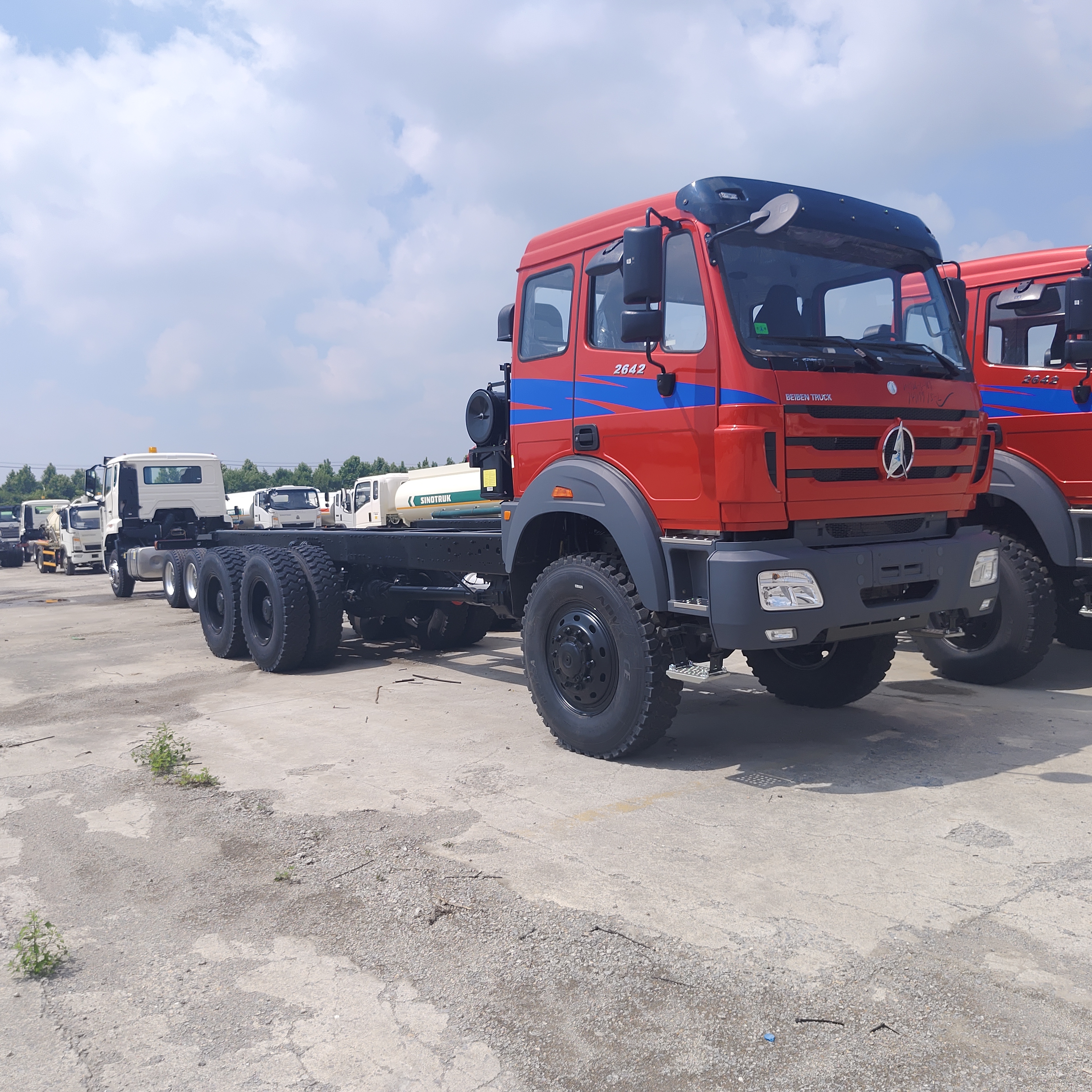 Wywrotka górnicza BEIBEN 2642 6×6 z silnikiem WEICHAI o mocy 420 KM i ładunkiem 30–40 ton do ciężkich prac górniczych