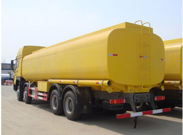 8X4 371HP 28CBM Ciężarówka cysterna z silnikiem wysokoprężnym ZZ1317N4667W